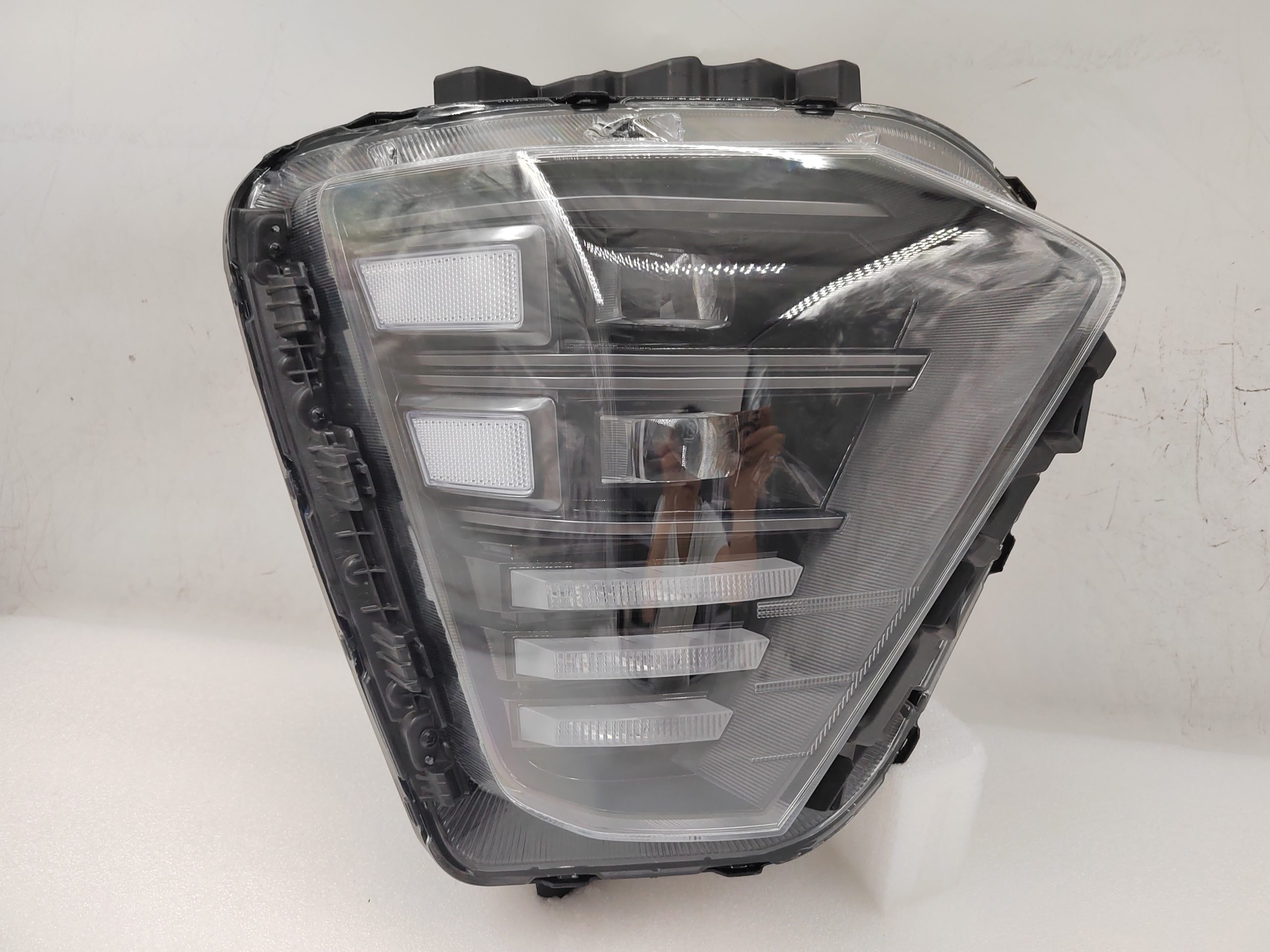 HYUNDAI KONA II 2023-2025 FULL LED R.H.S HEADLIGHT ASSEMBLY