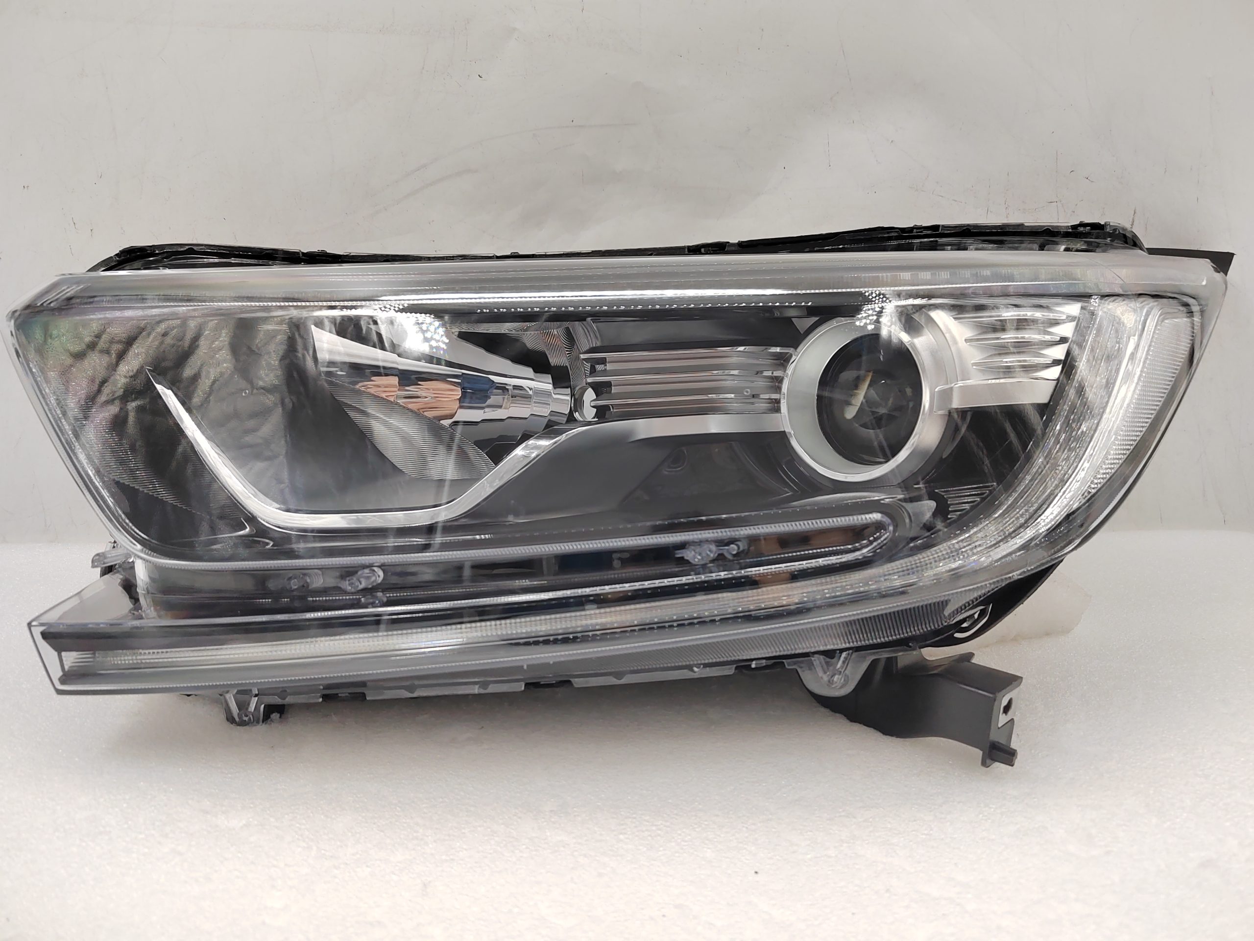 HONDA CR-V 2017-2022 HALOGEN L.H.S HEADLIGHT ASSEMBLY