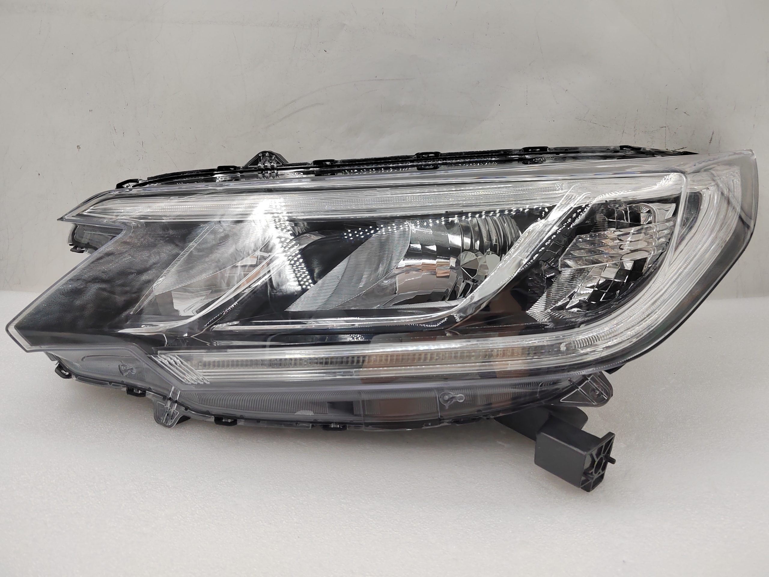 HONDA CR-V 2015-2016 HALOGEN L.H.S HEADLIGHT ASSEMBLY