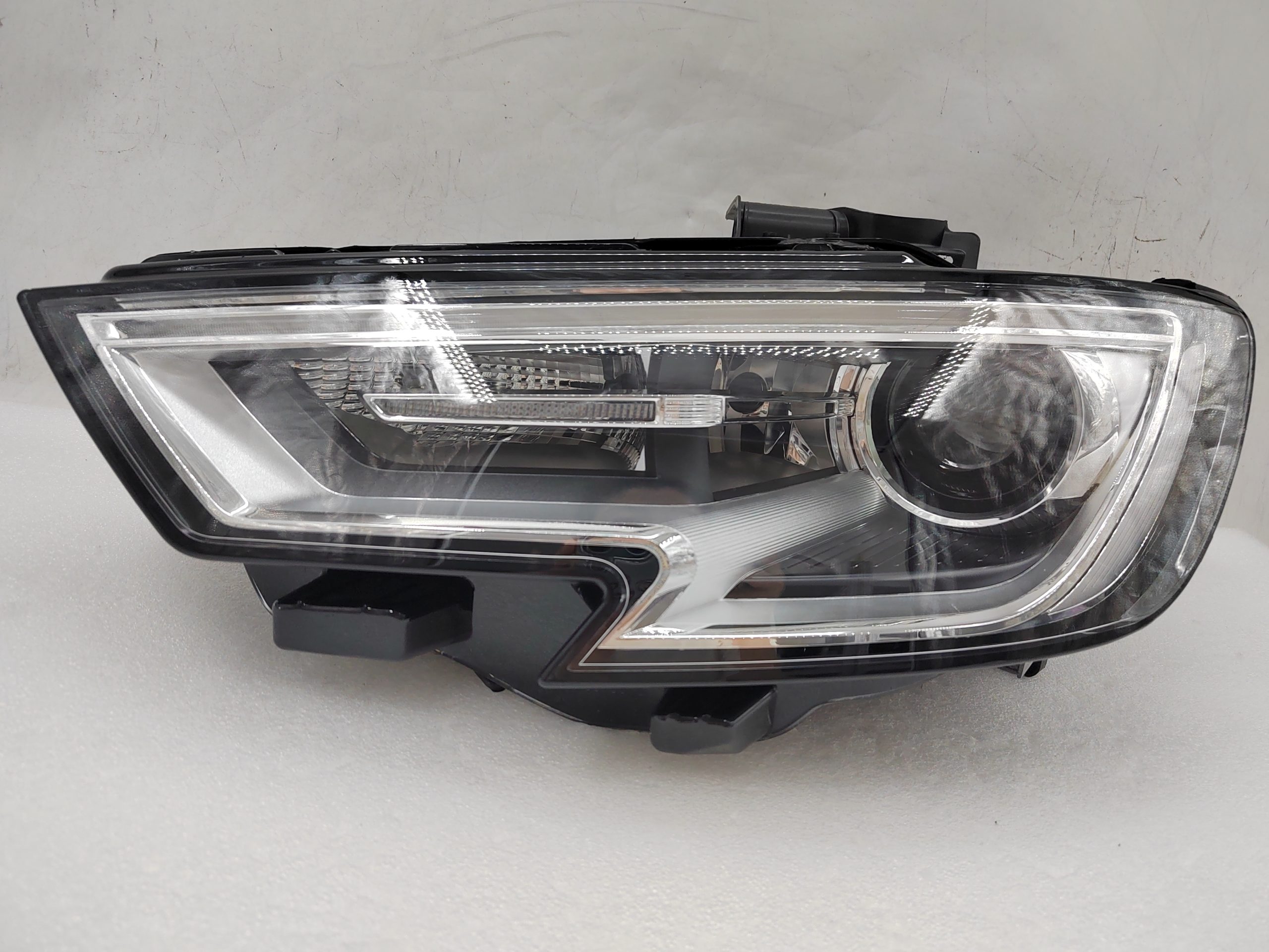 AUDI A3 RS3 8V 2016-2019 XENON L.H.S HEADLIGHT ASSEMBLY