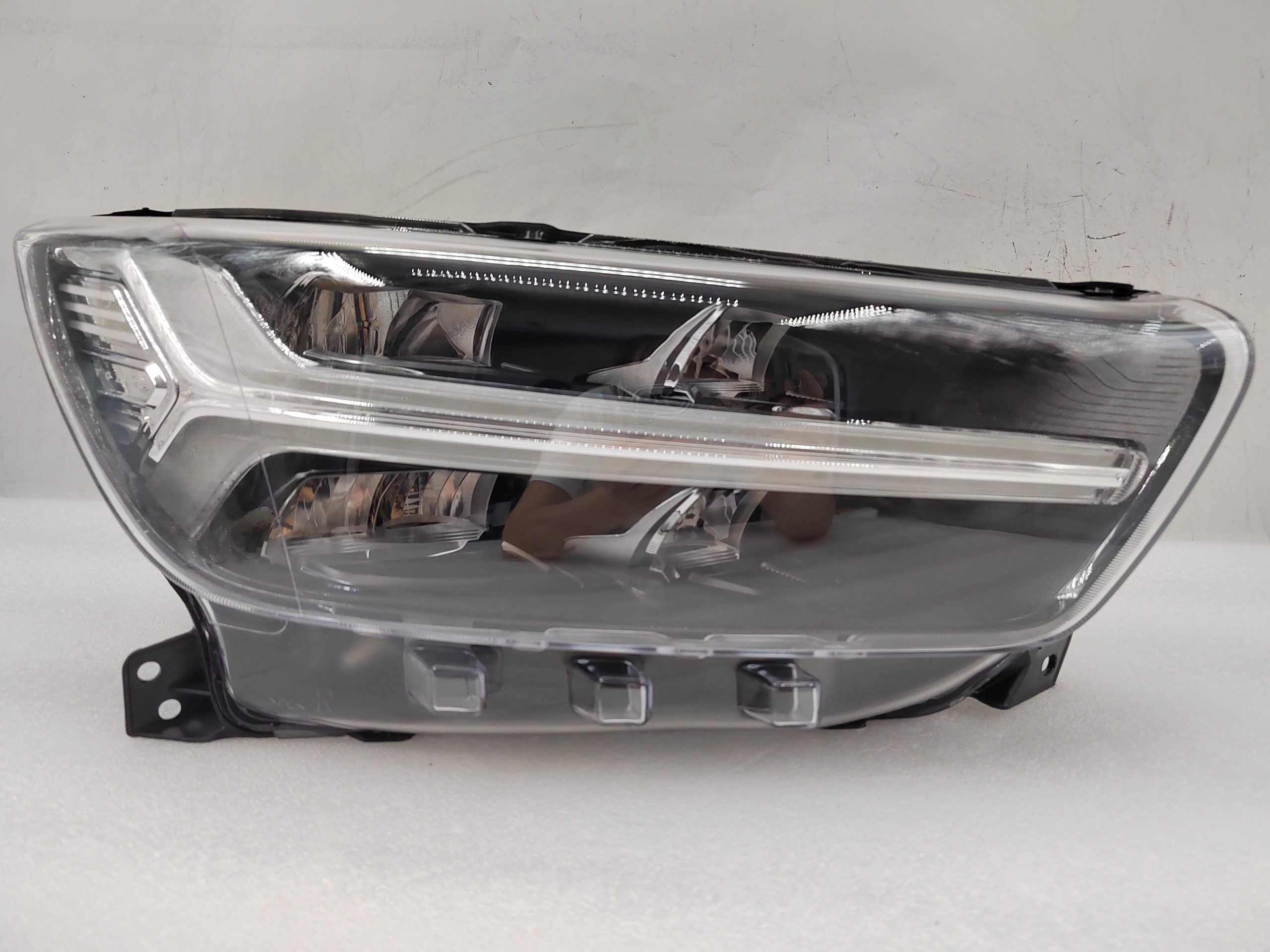 VOLVO XC40 2017-2022 LED R.H.S HEADLIGHT ASSEMBLY