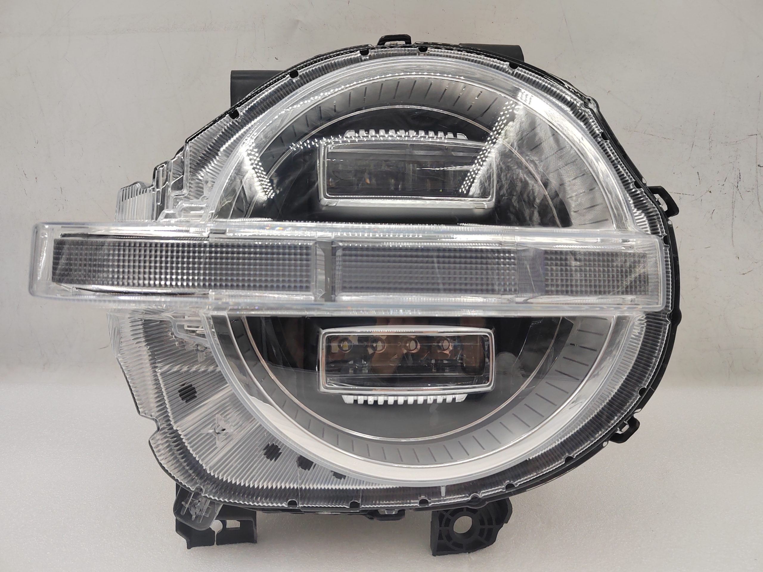 GREAT WALL TANK 300 2021-2024 LED R.H.S HEADLIGHT ASSEMBLY