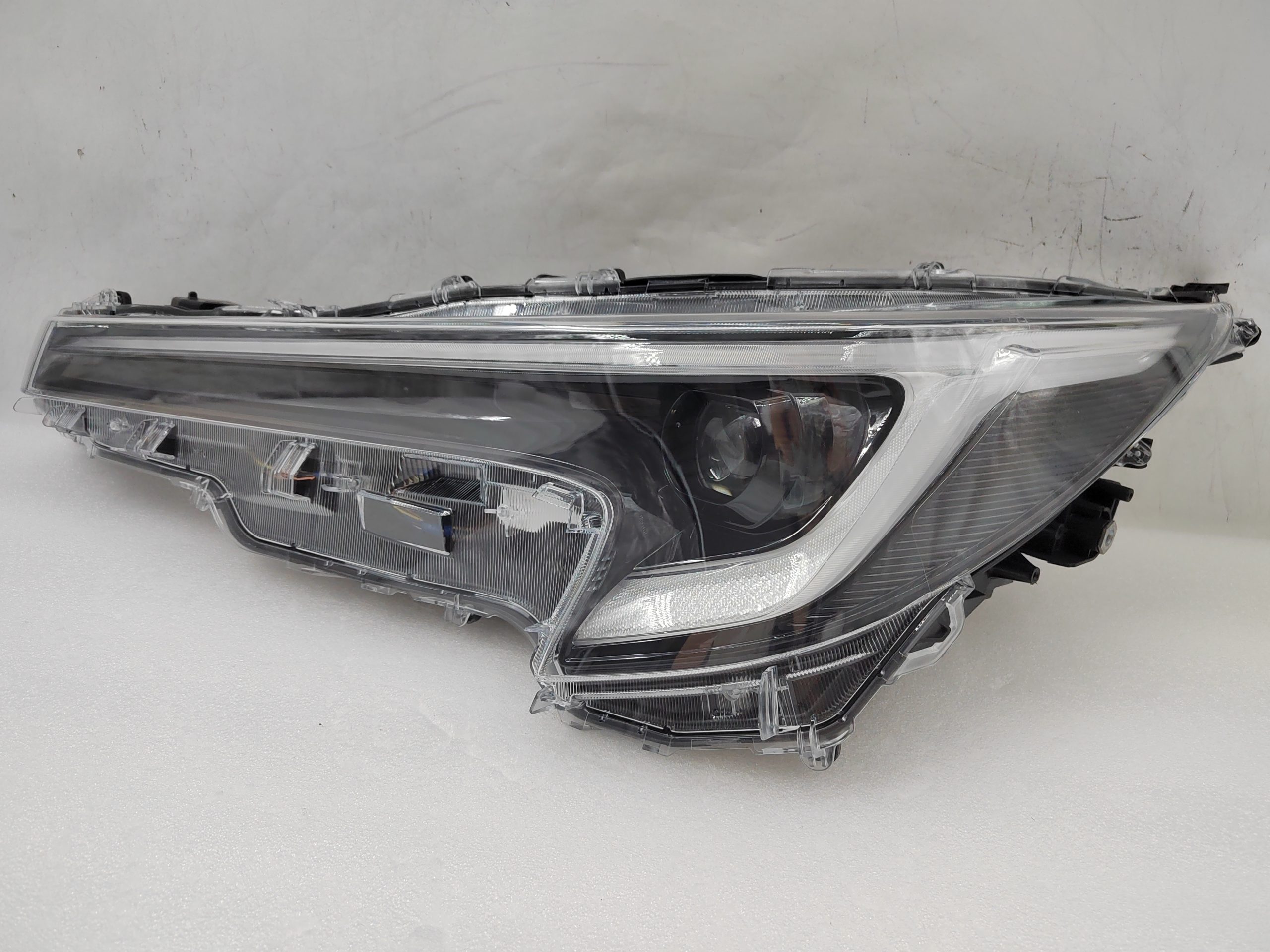 TOYOTA COROLLA 2022-2024 LED L.H.S HEADLIGHT ASSEMBLY