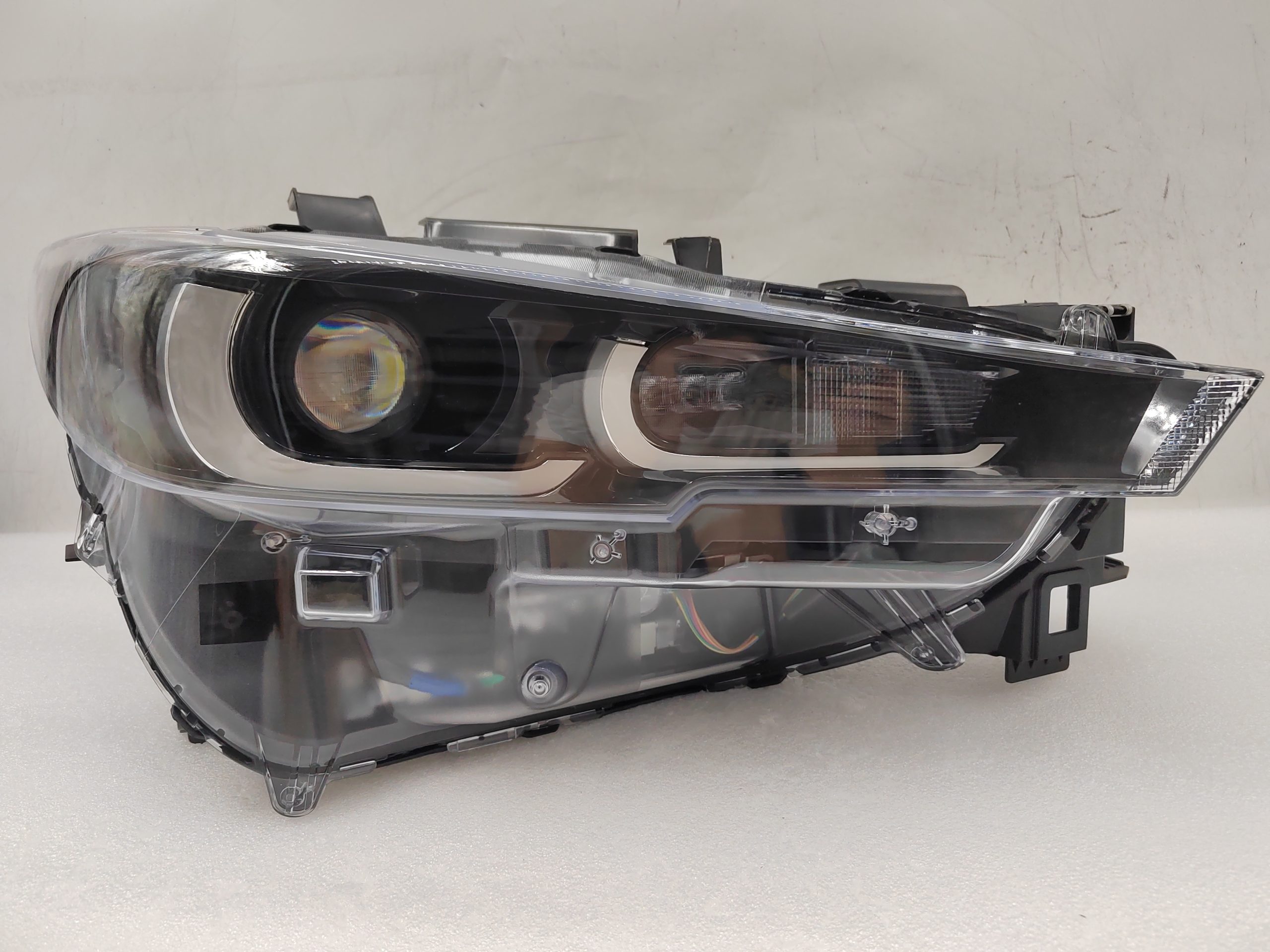 MAZDA CX-5 2022-2024 LED R.H.S HEADLIGHT ASSEMBLY
