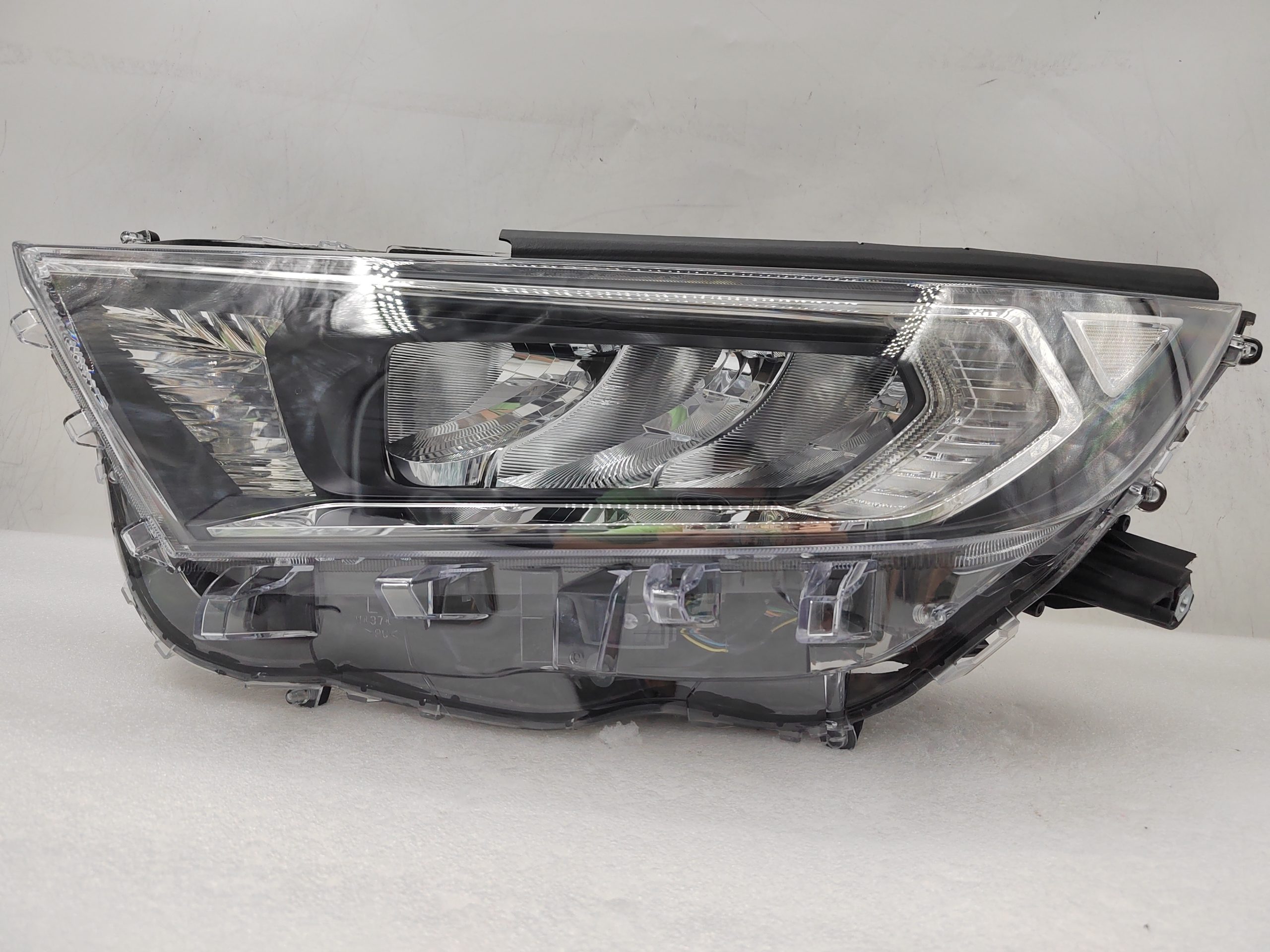 TOYOTA RAV4 V XA50 2019-2021 LED L.H.S HEADLIGHT ASSEMBLY
