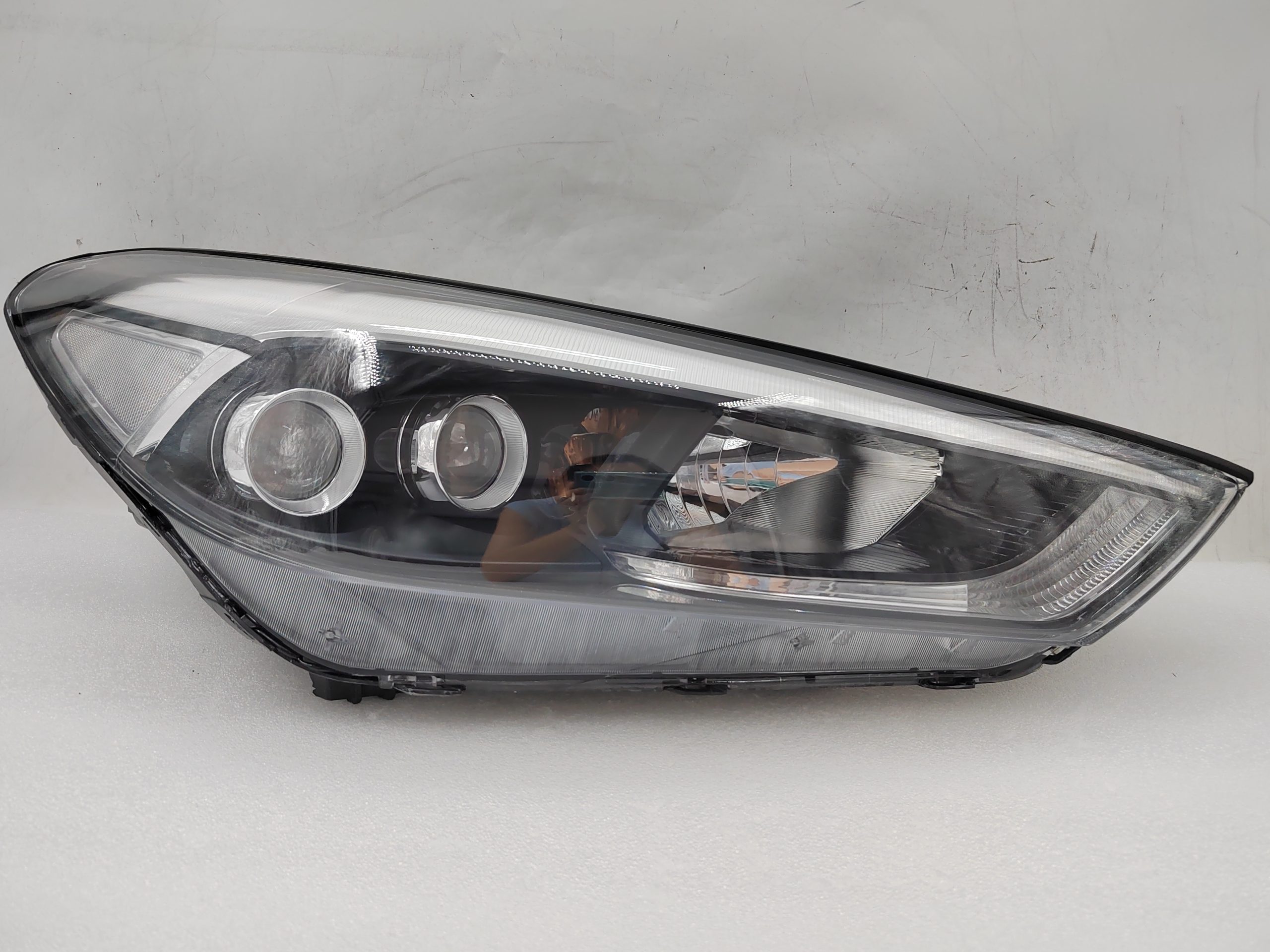 HYUNDAI TUCSON 2015-2017 LED R.H.S HEADLIGHT ASSEMBLY