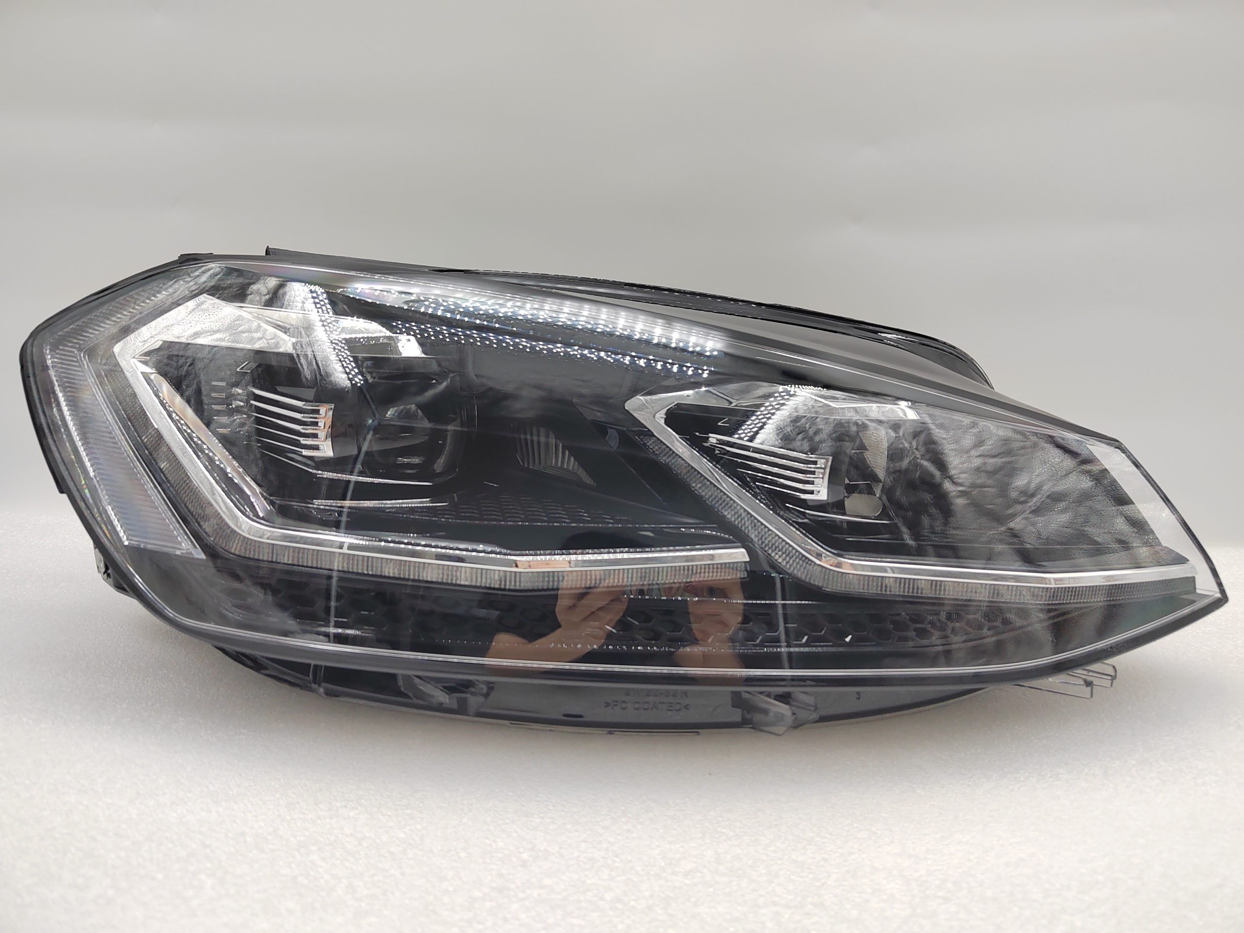 VOLKSWAGEN GOLF 2017-2019 LED R.H.S HEADLIGHT ASSEMBLY