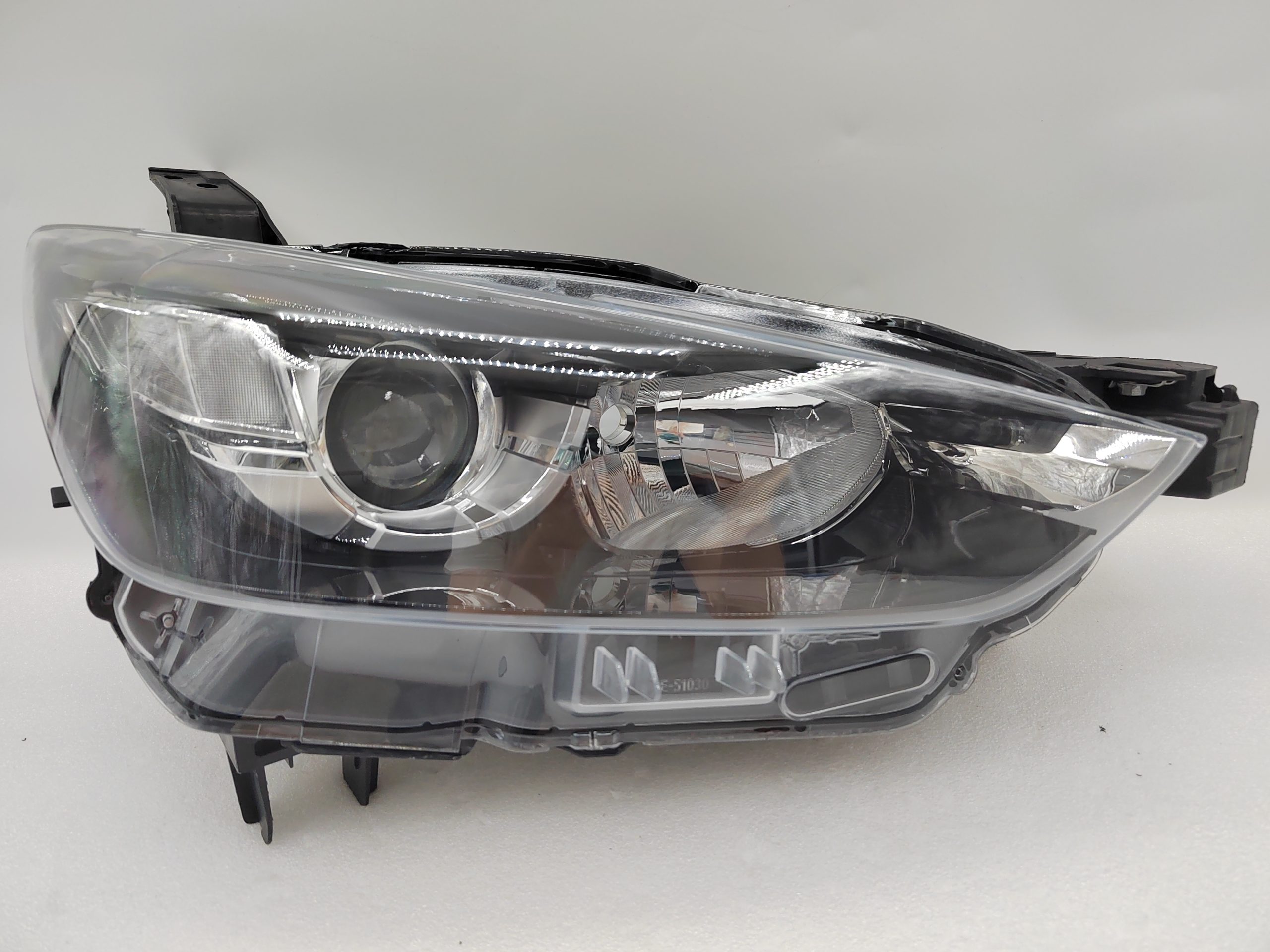 MAZDA CX-3 2016-2018 HALOGEN R.H.S HEADLIGHT ASSEMBLY
