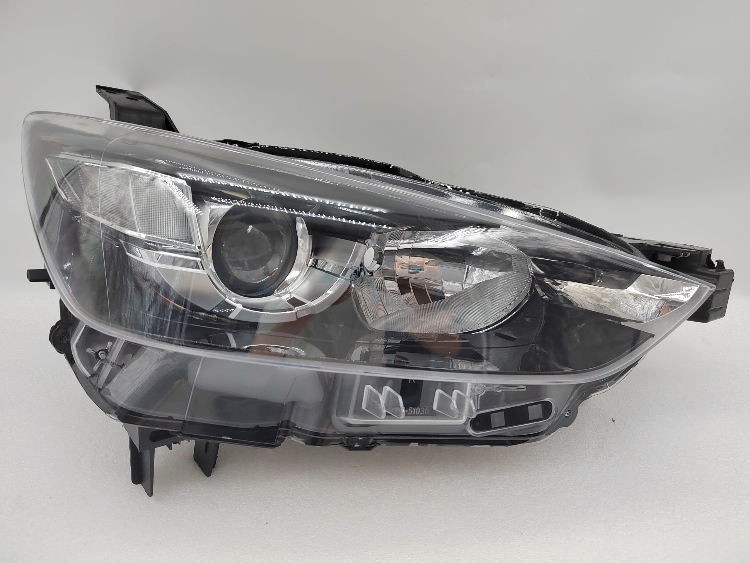 MAZDA CX-3 2016-2018 HALOGEN R.H.S HEADLIGHT ASSEMBLY