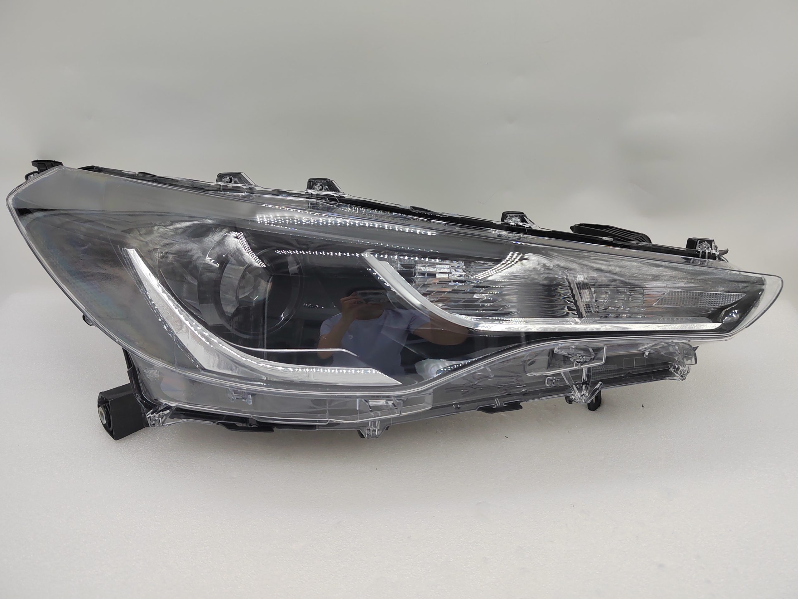 TOYOTA COROLLA CROSS 2021-2023 LED R.H.S HEADLIGHT ASSEMBLY