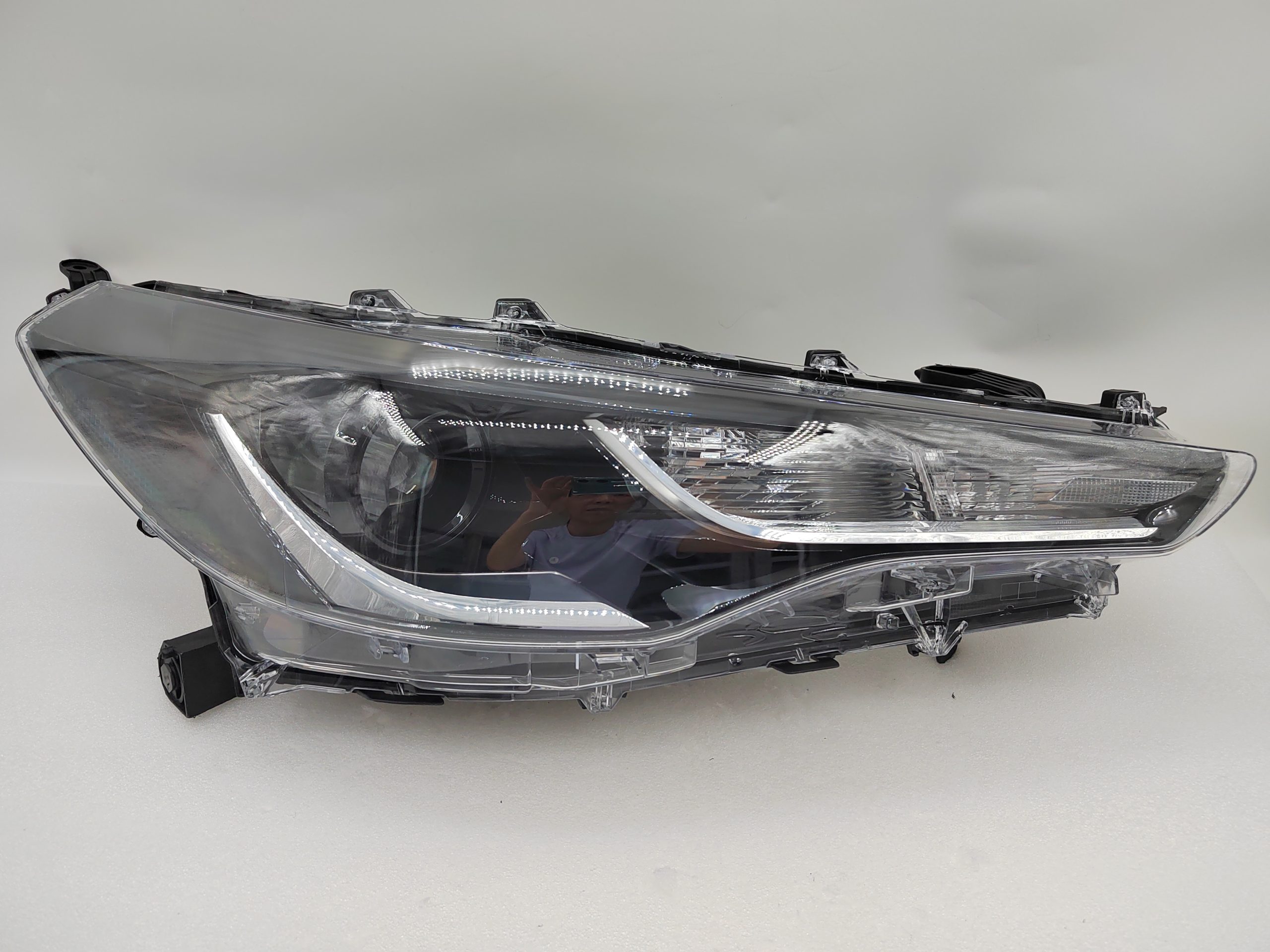 TOYOTA COROLLA CROSS 2021-2023 LED R.H.S HEADLIGHT ASSEMBLY
