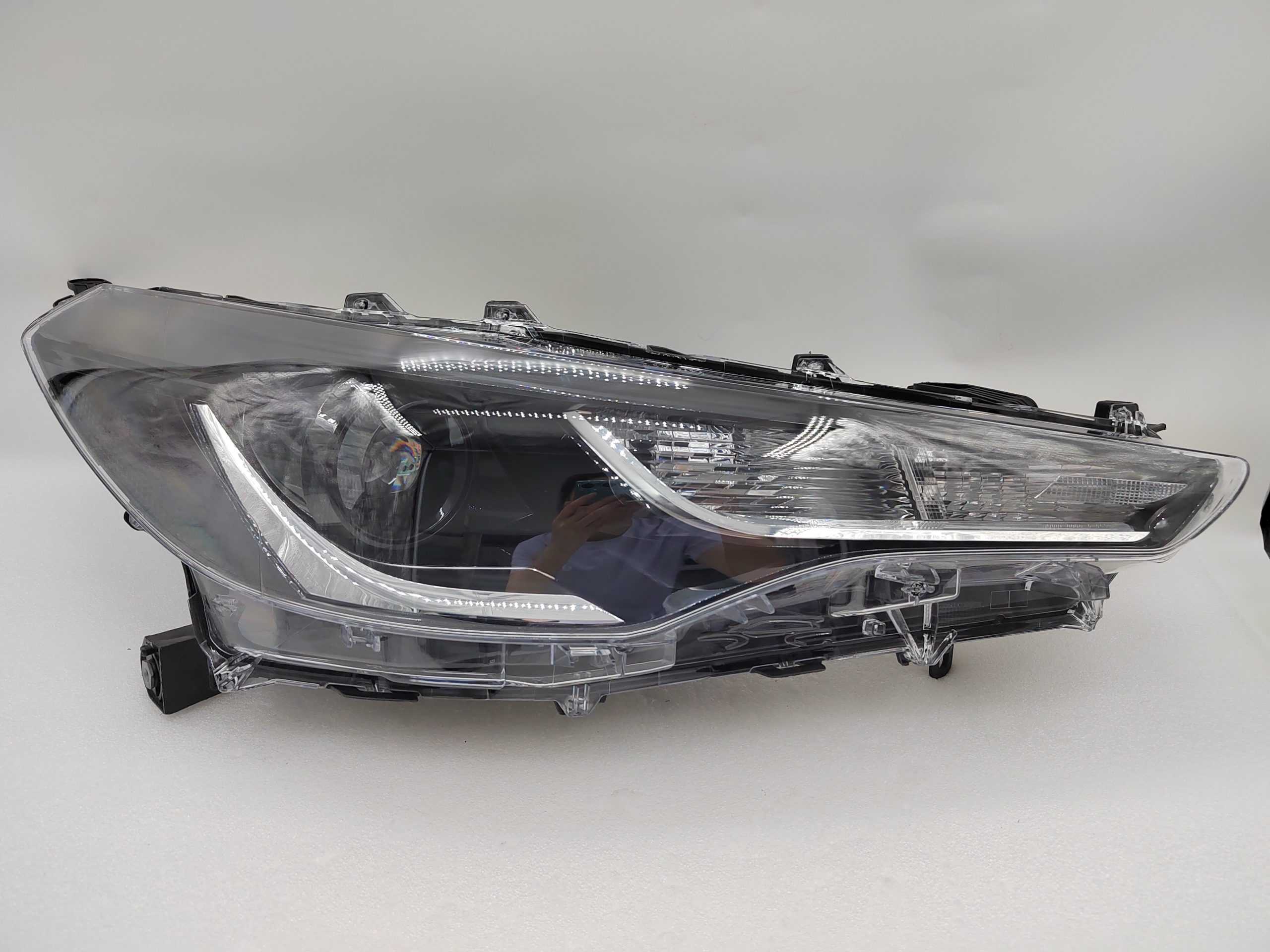 TOYOTA COROLLA CROSS 2021-2023 LED R.H.S HEADLIGHT ASSEMBLY