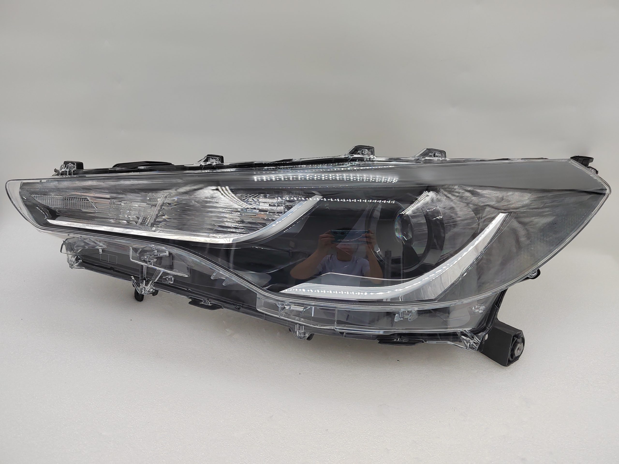 TOYOTA COROLLA CROSS 2021-2023 LED L.H.S HEADLIGHT ASSEMBLY