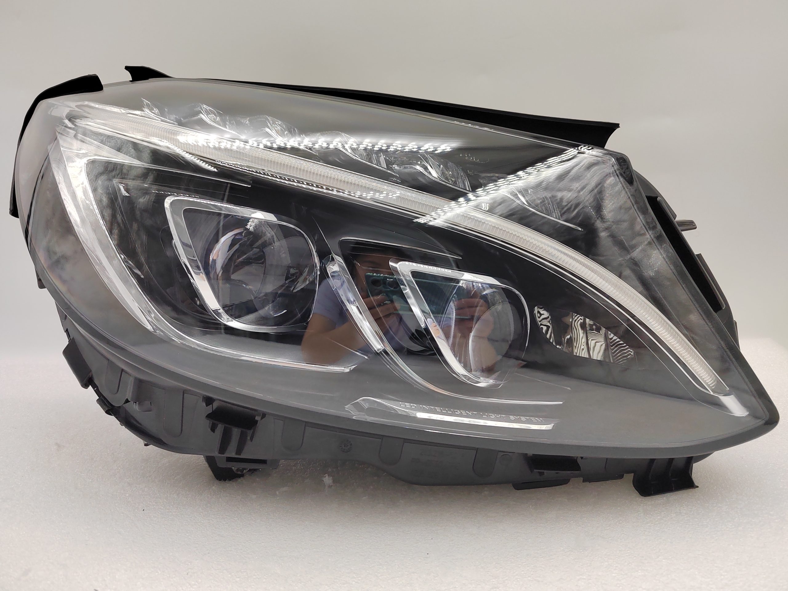 MERCEDES-BENZ C-CLASS W205 2014-2017 LED R.H.S HEADLIGHT ASSEMBLY