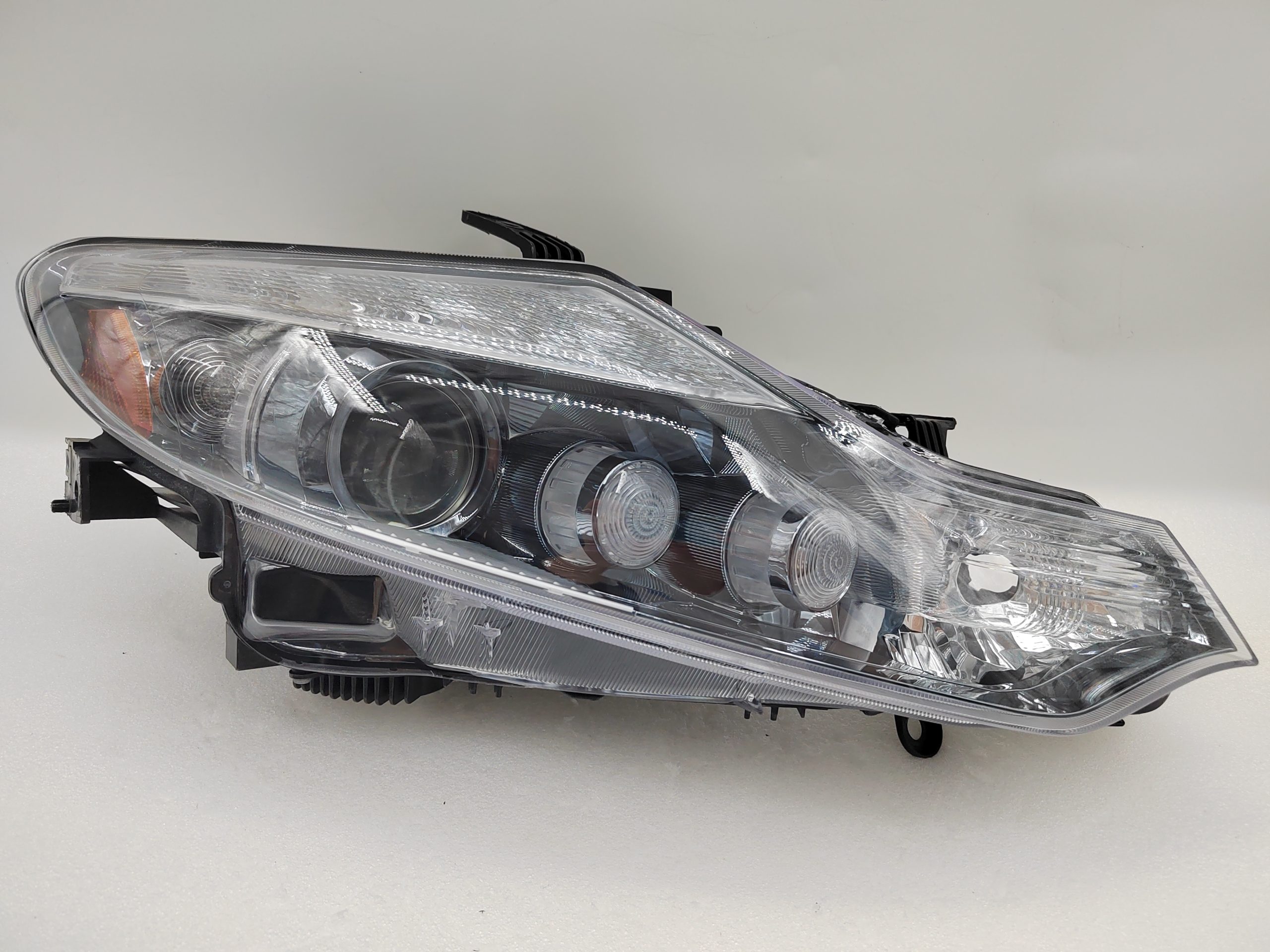 NISSAN MURANO II (Z51) 2011-2014 XENON R.H.S HEADLIGHT ASSEMBLY