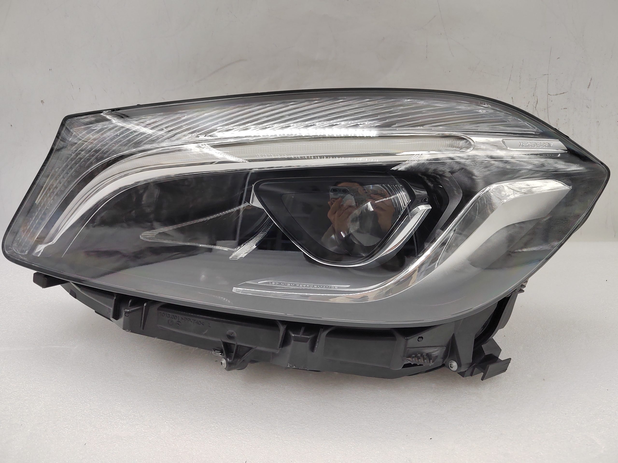 MERCEDES-BENZ A-CLASS W176 2016-2017 LED L.H.S HEADLIGHT ASSEMBLY
