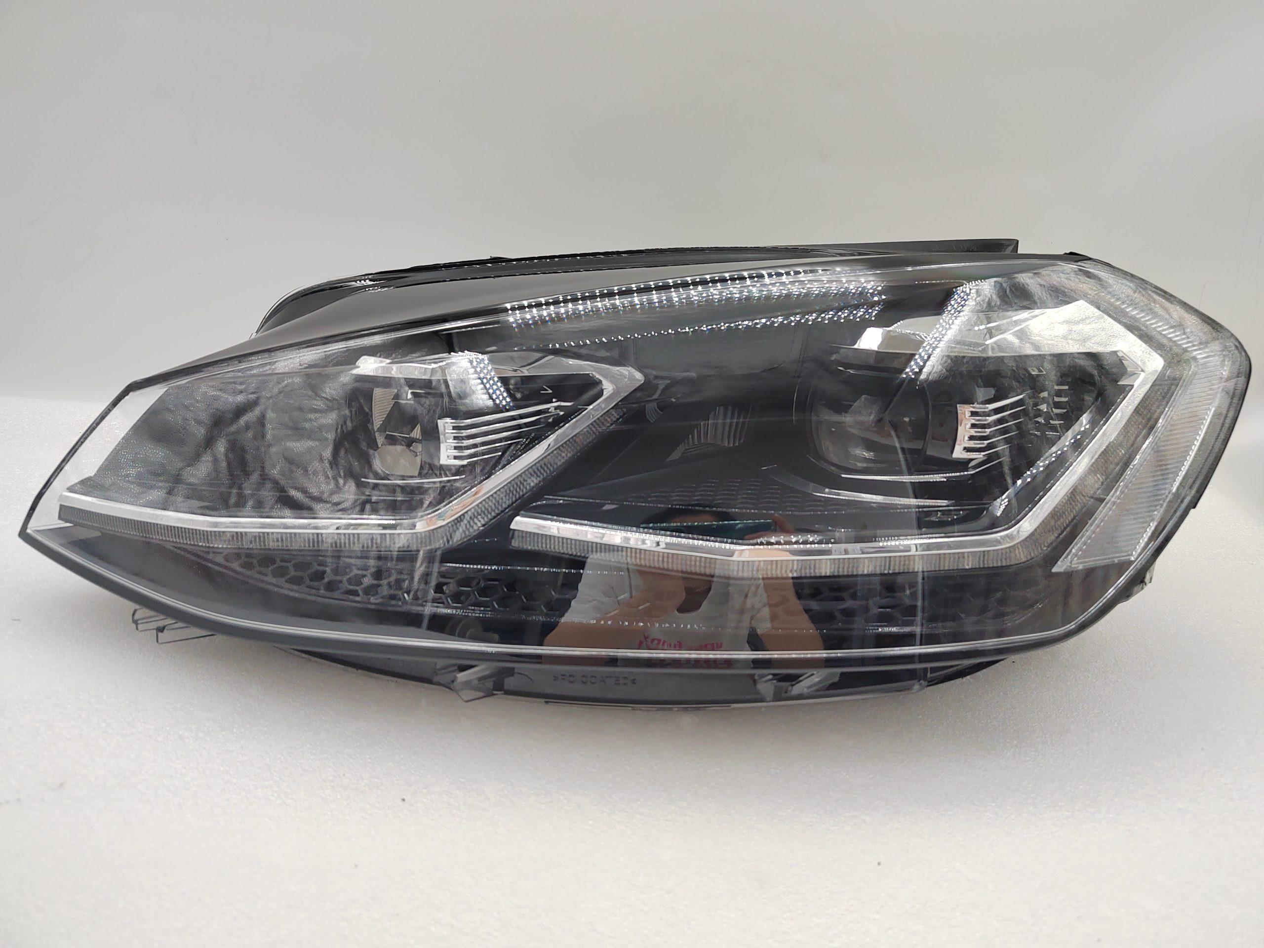 VOLKSWAGEN GOLF 2017-2019 LED L.H.S HEADLIGHT ASSEMBLY