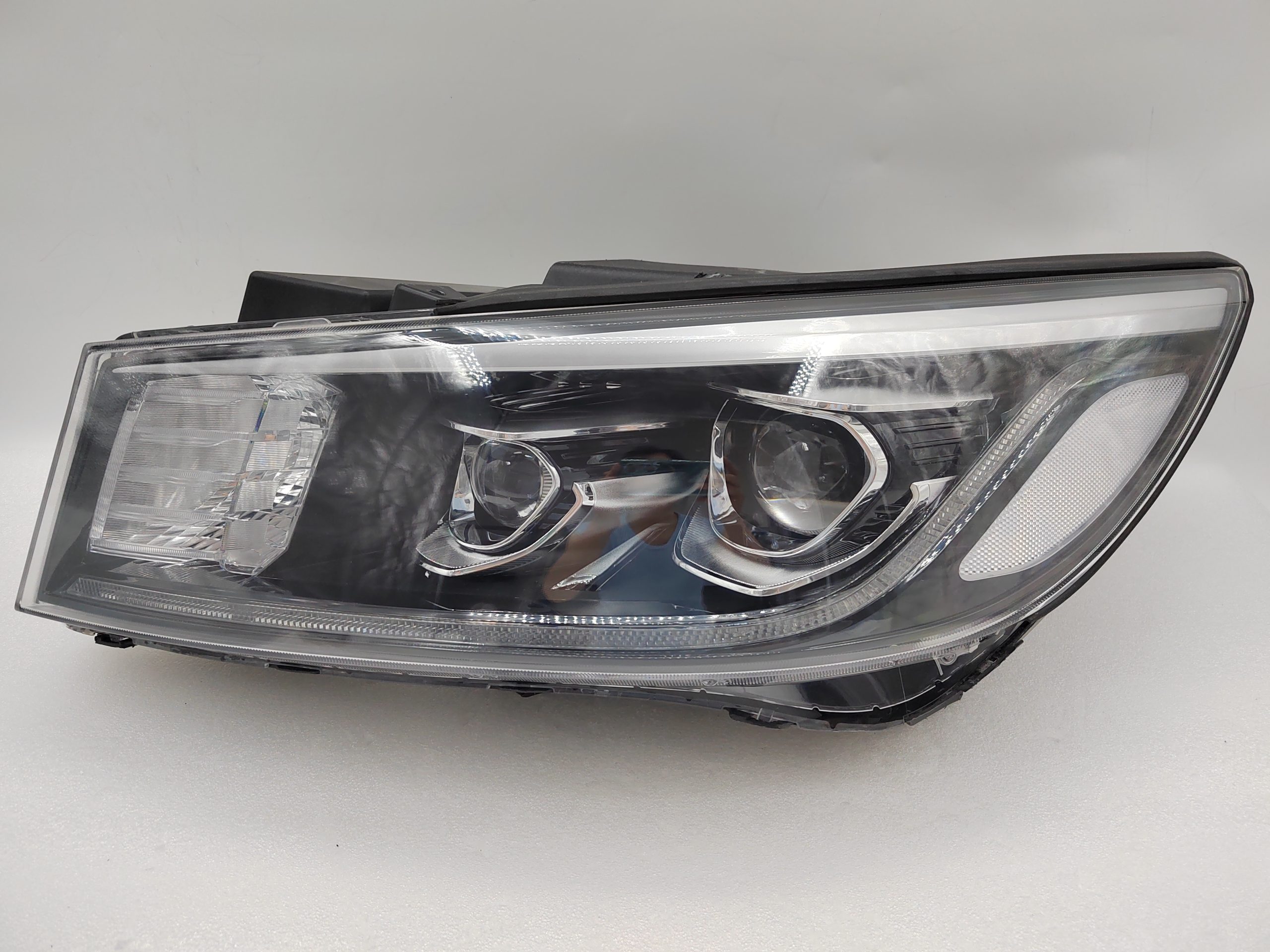 KIA CARNIVAL 2018-2020 LED L.H.S HEADLIGHT ASSEMBLY