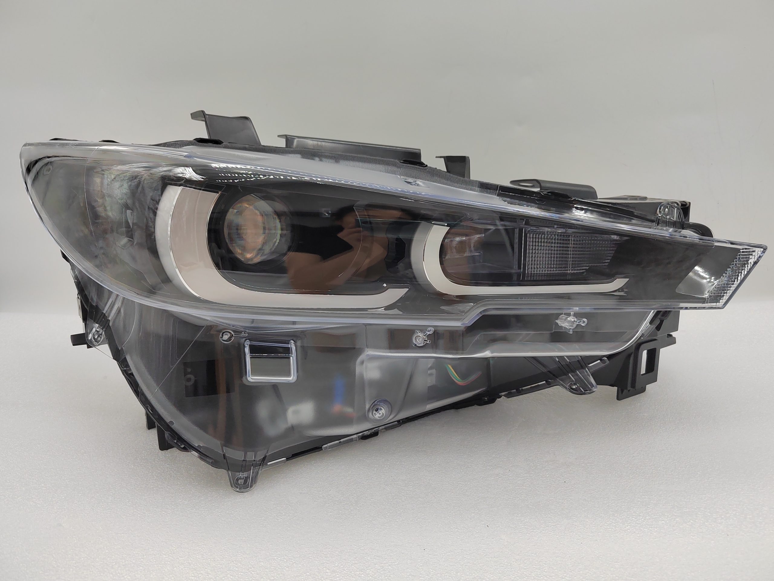 MAZDA CX-5 2022-2024 LED R.H.S HEADLIGHT ASSEMBLY