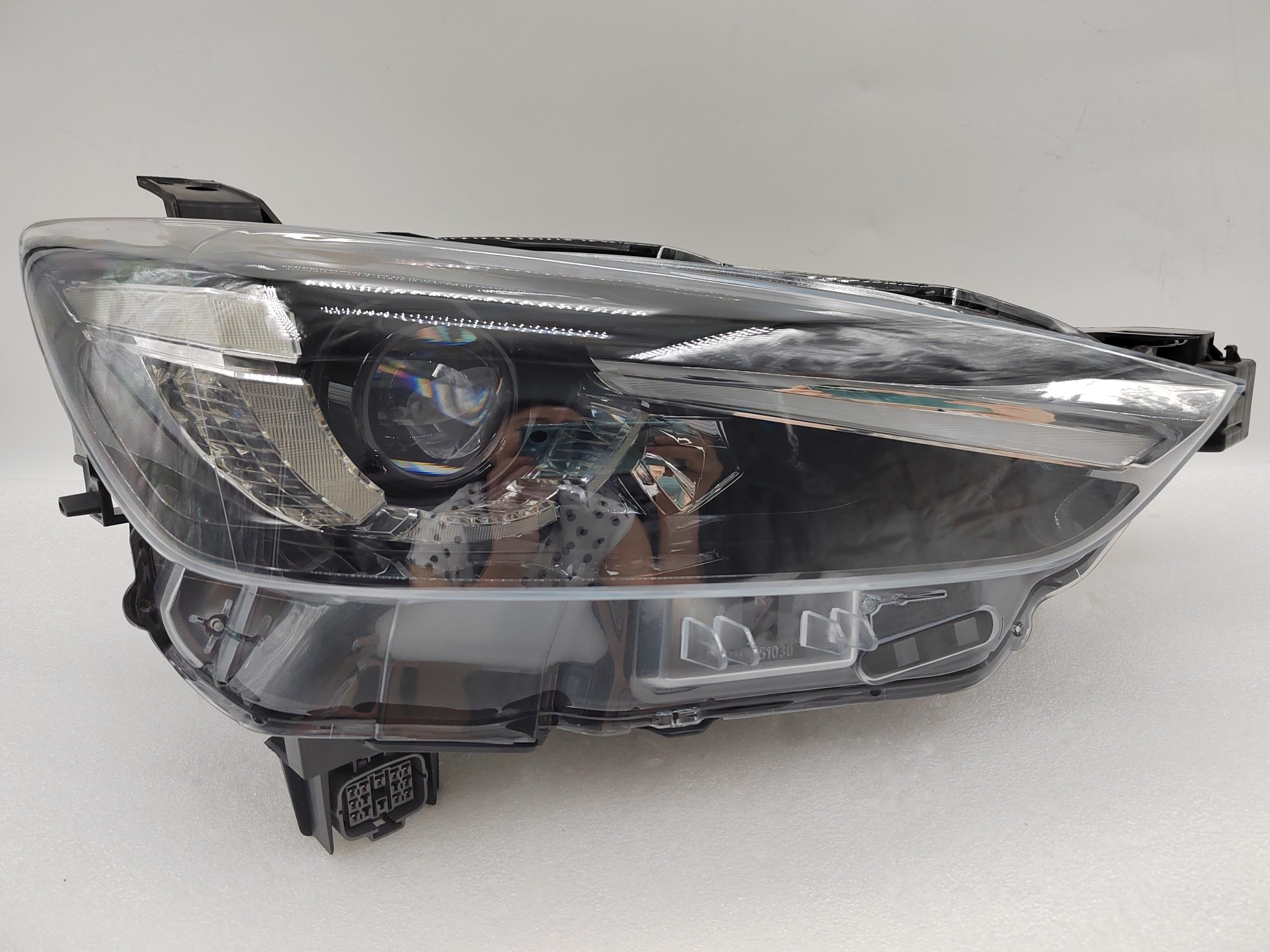 MAZDA CX-3 2016-2018 LED R.H.S HEADLIGHT ASSEMBLY