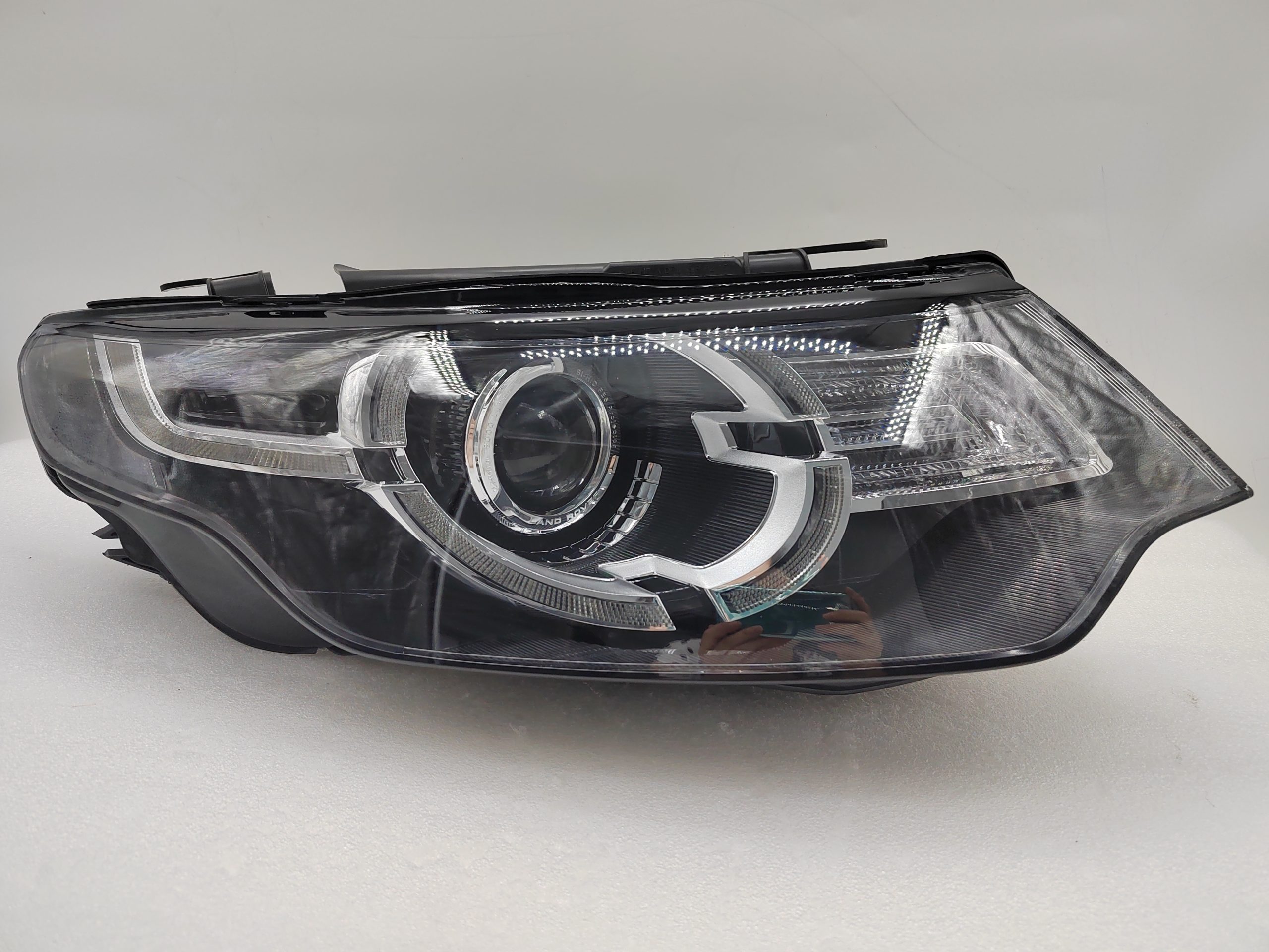 LAND ROVER DISCOVERY SPORT 2014-2019 XENON R.H.S HEADLIGHT ASSEMBLY