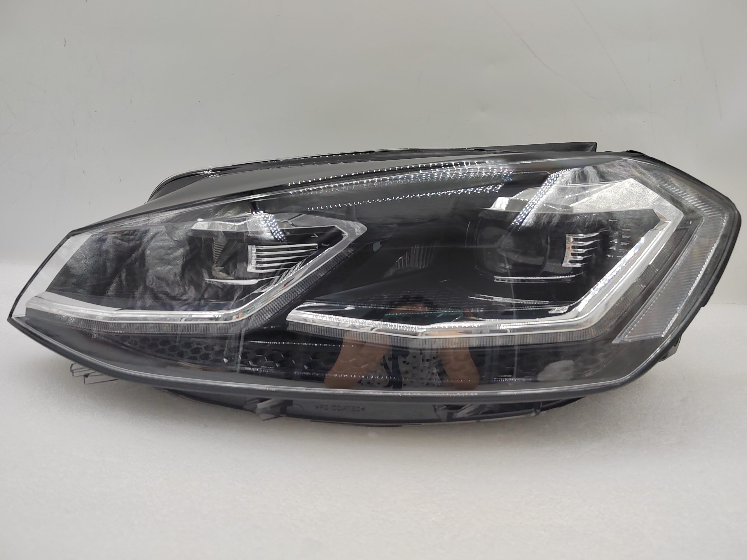 VOLKSWAGEN GOLF 2017-2019 LED L.H.S HEADLIGHT ASSEMBLY
