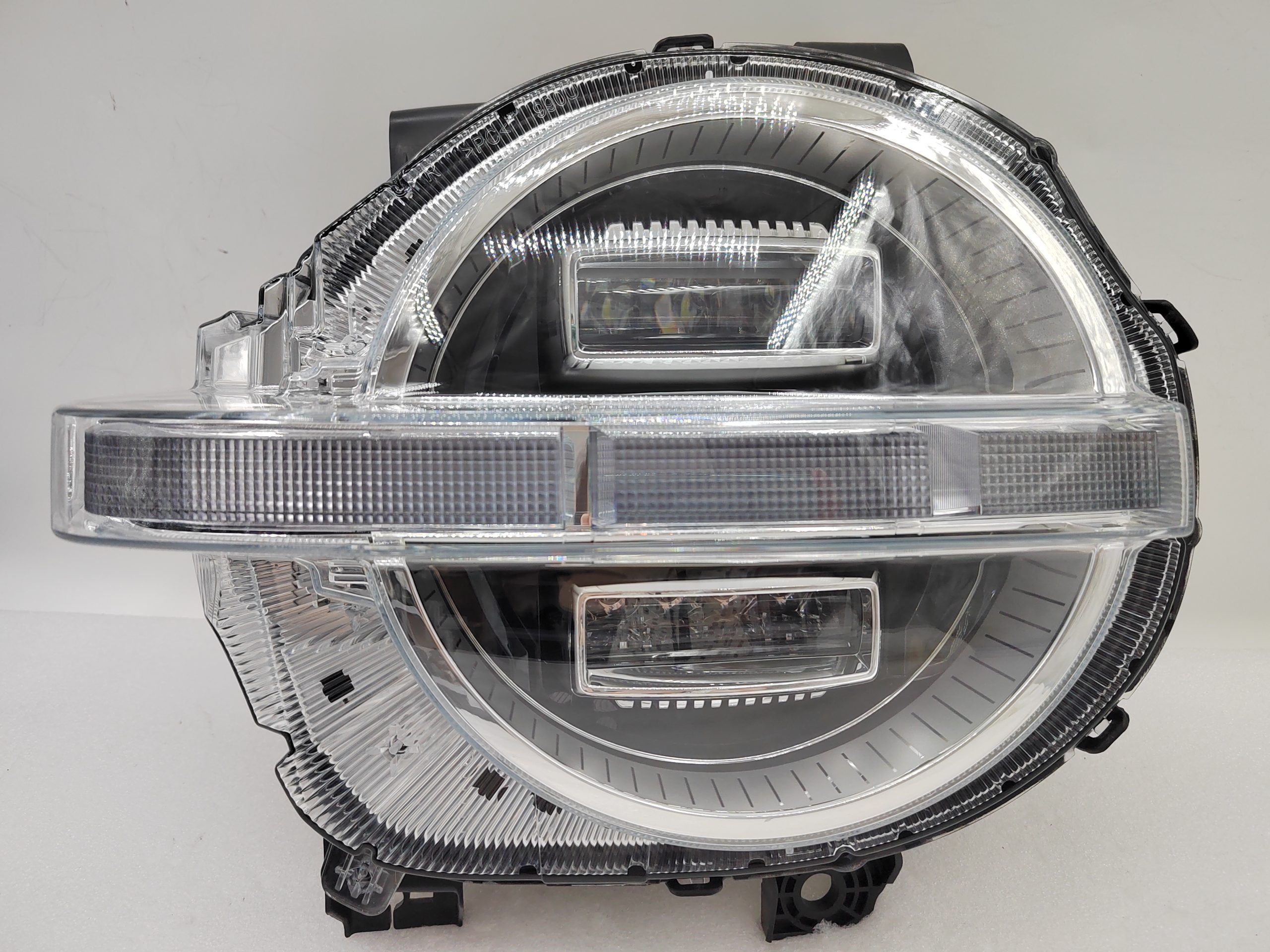 GREAT WALL TANK 300 2021-2024 LED R.H.S HEADLIGHT ASSEMBLY