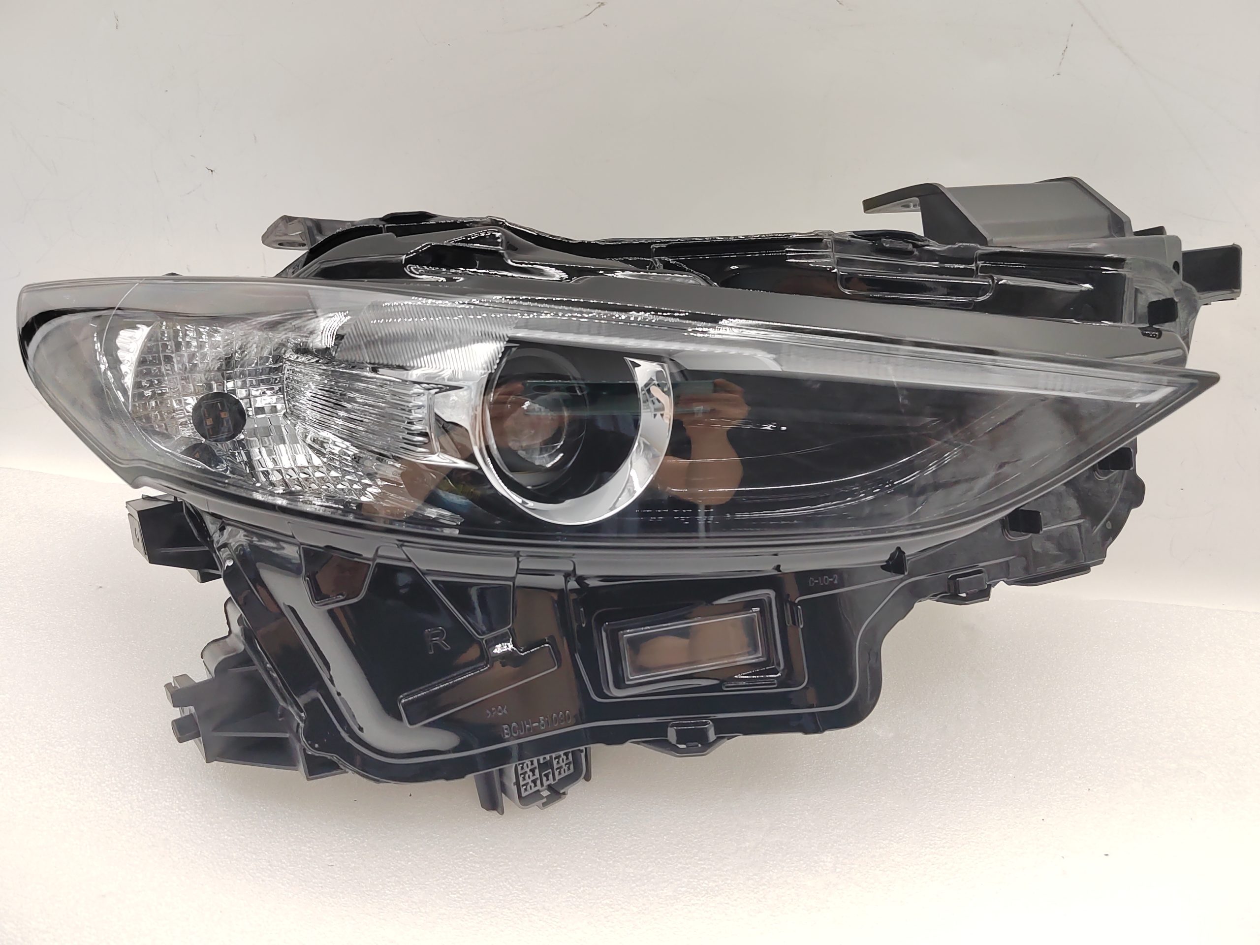 MAZDA 3 2019-2023 LED R.H.S HEADLIGHT ASSEMBLY
