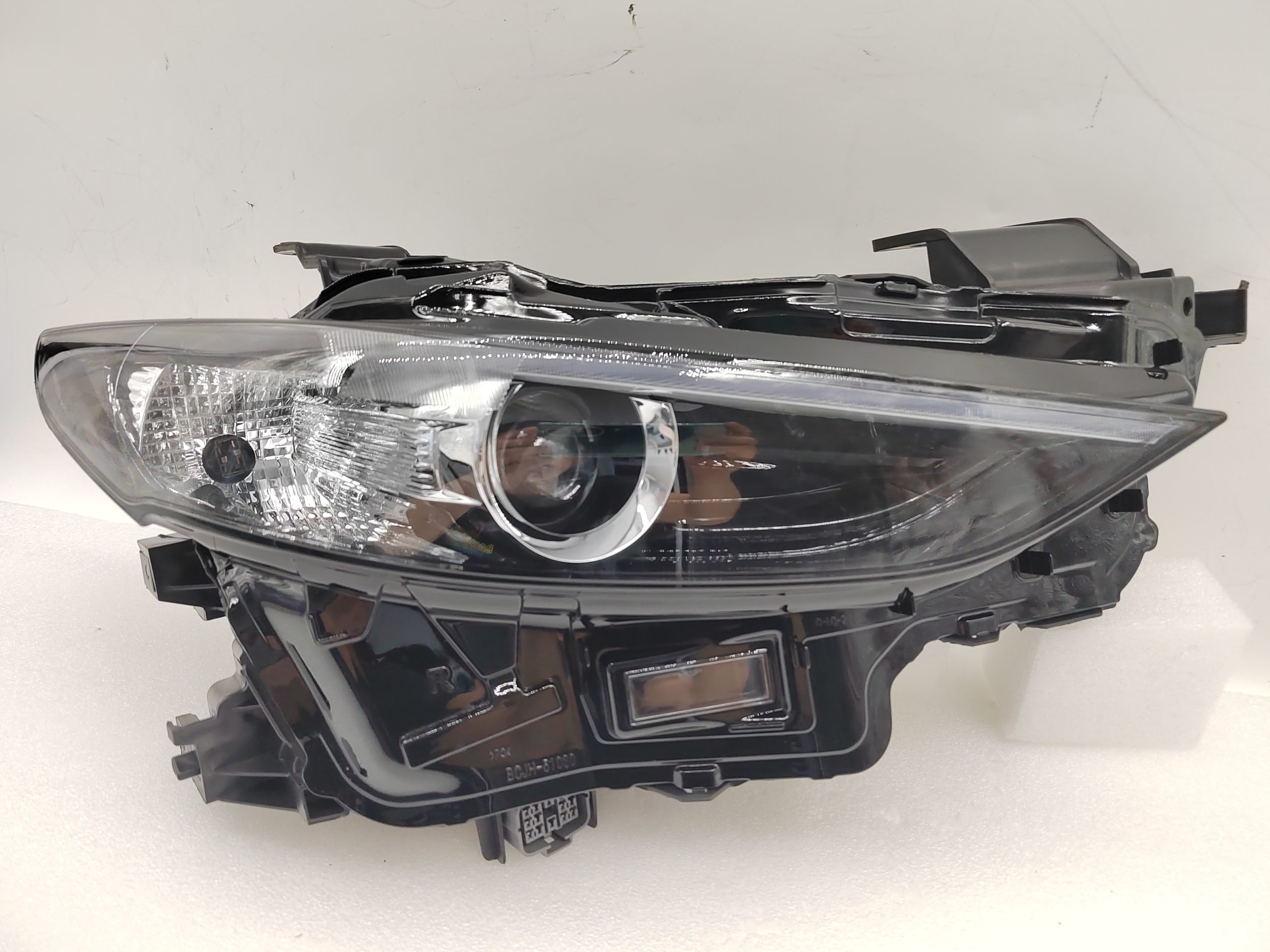 MAZDA 3 2019-2023 LED R.H.S HEADLIGHT ASSEMBLY