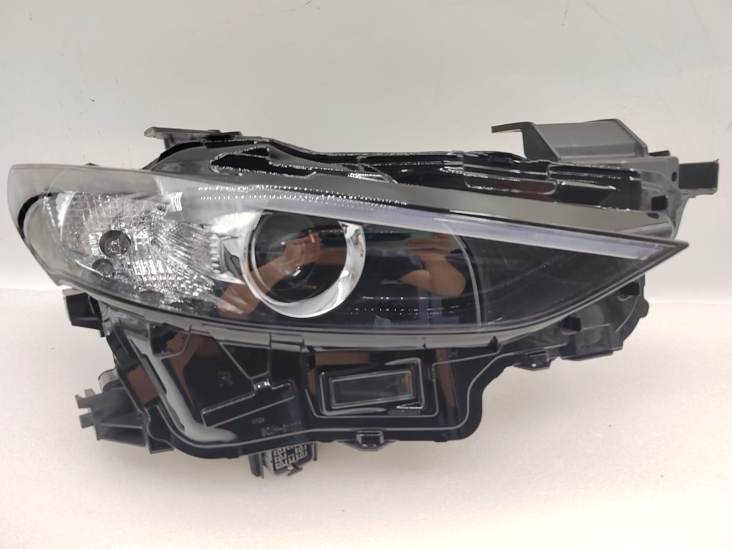 MAZDA 3 2019-2023 LED R.H.S HEADLIGHT ASSEMBLY