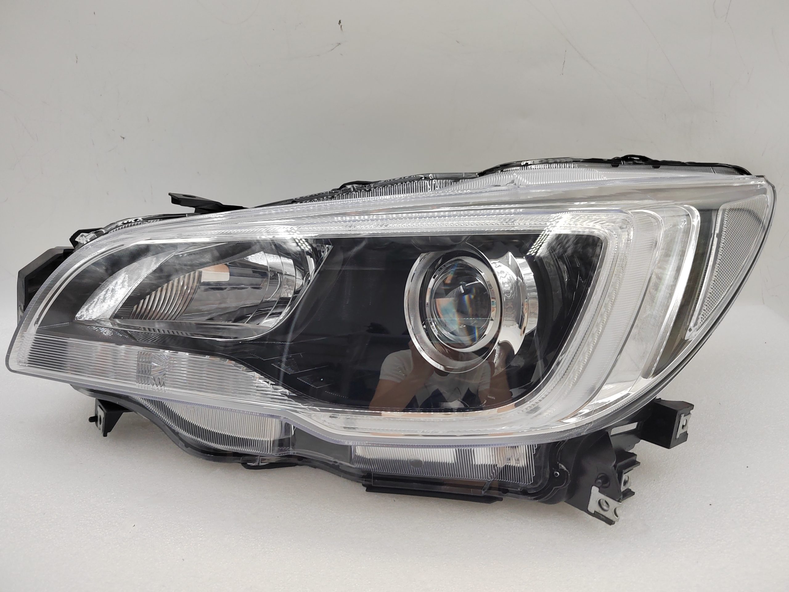 SUBARU LIBERTY OUTBACK 2015-2017 LED L.H.S HEADLIGHT ASSEMBLY