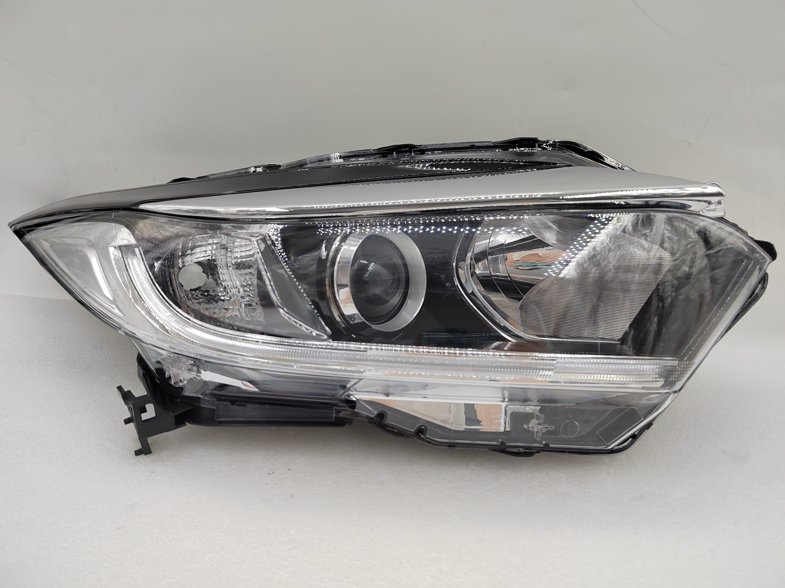 HONDA HR-V 2019-2021 HALOGEN R.H.S HEADLIGHT ASSEMBLY