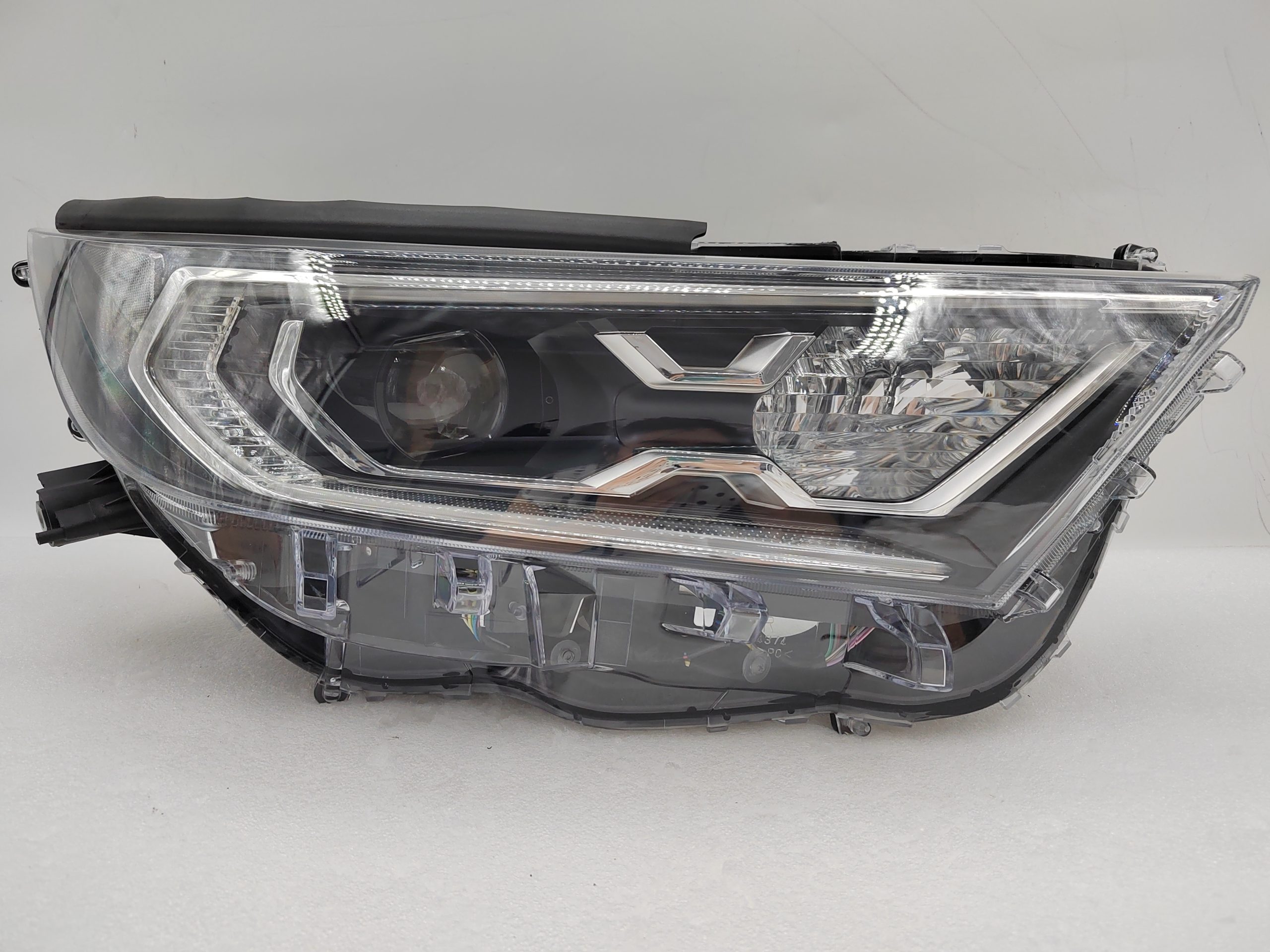 TOYOTA RAV4 V XA50 2019-2021 LED R.H.S HEADLIGHT ASSEMBLY