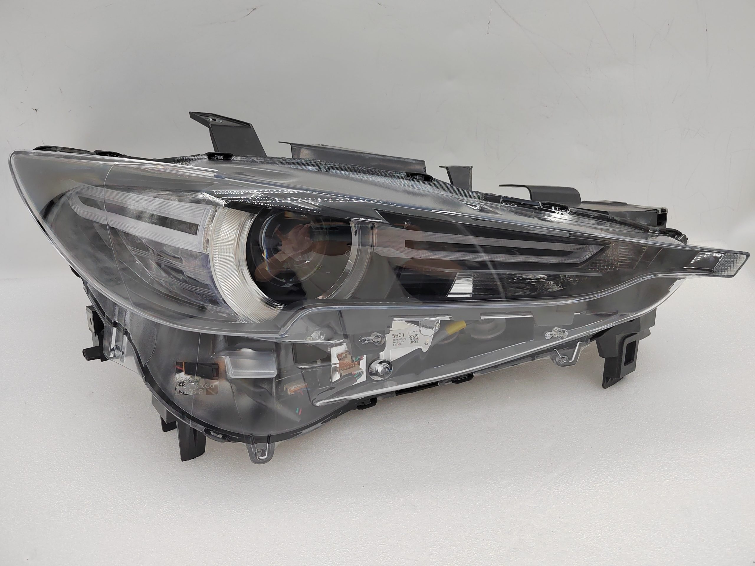 MAZDA CX-5 2017-2021 LED R.H.S HEADLIGHT ASSEMBLY