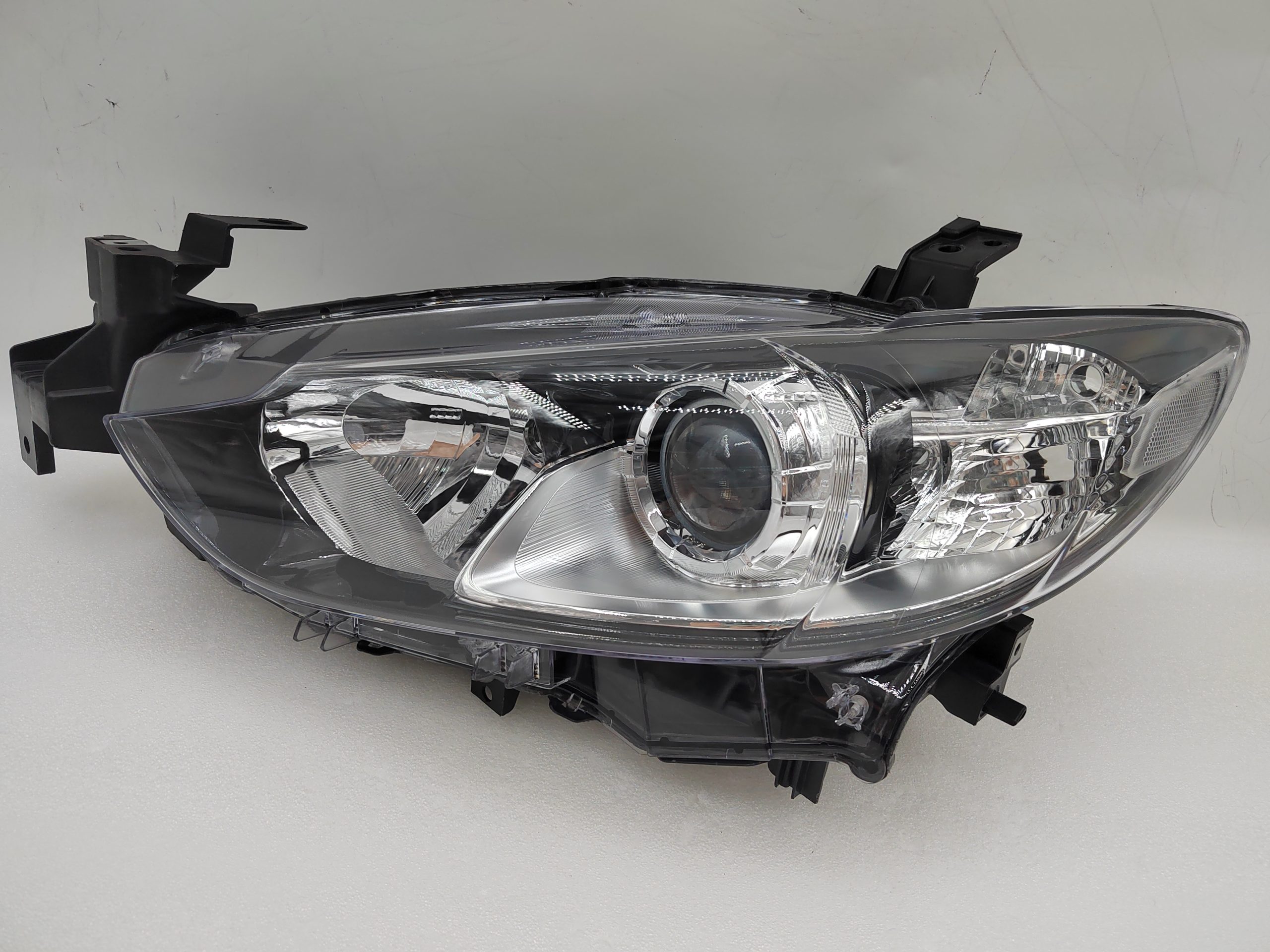 MAZDA 6 2013-2014 HALOGEN L.H.S HEADLIGHT ASSEMBLY