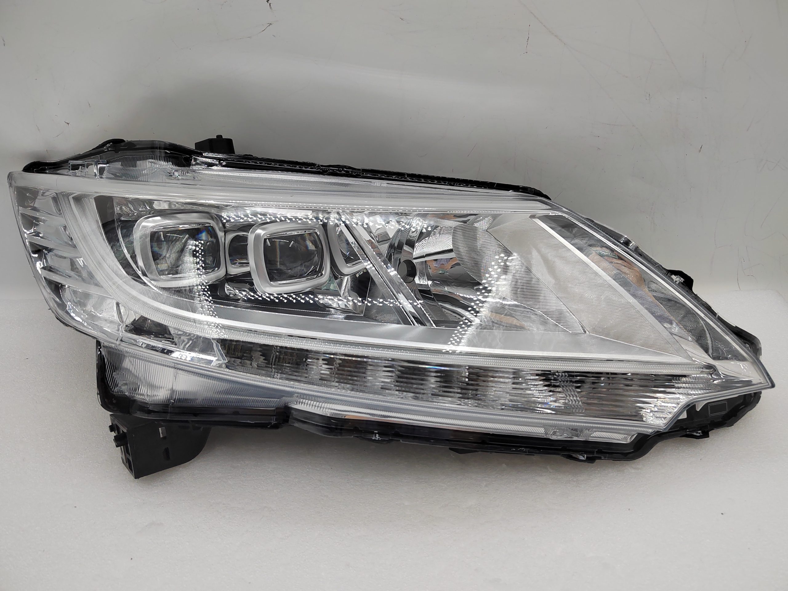 HONDA ODYSSEY DBA-RC1 2015-2017 LED R.H.S HEADLIGHT ASSEMBLY