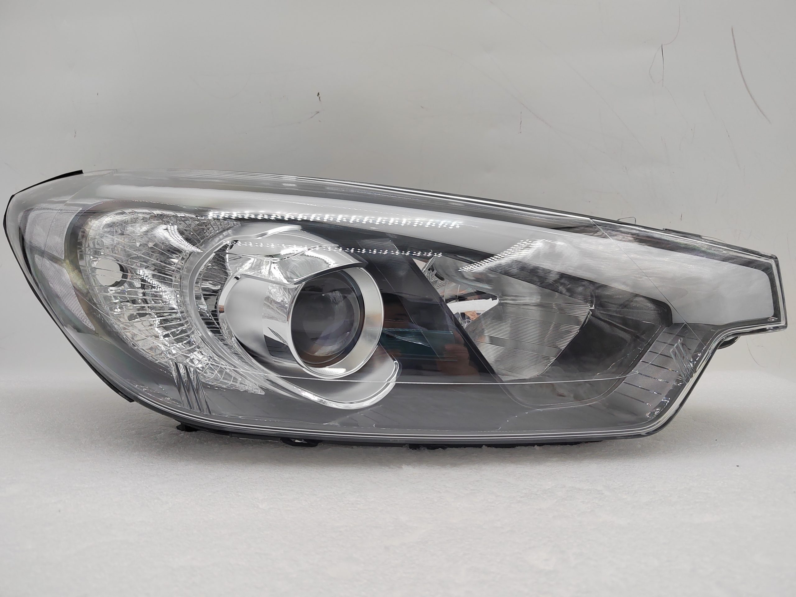 KIA CERATO 2013-2015 HALOGEN R.H.S HEADLIGHT ASSEMBLY