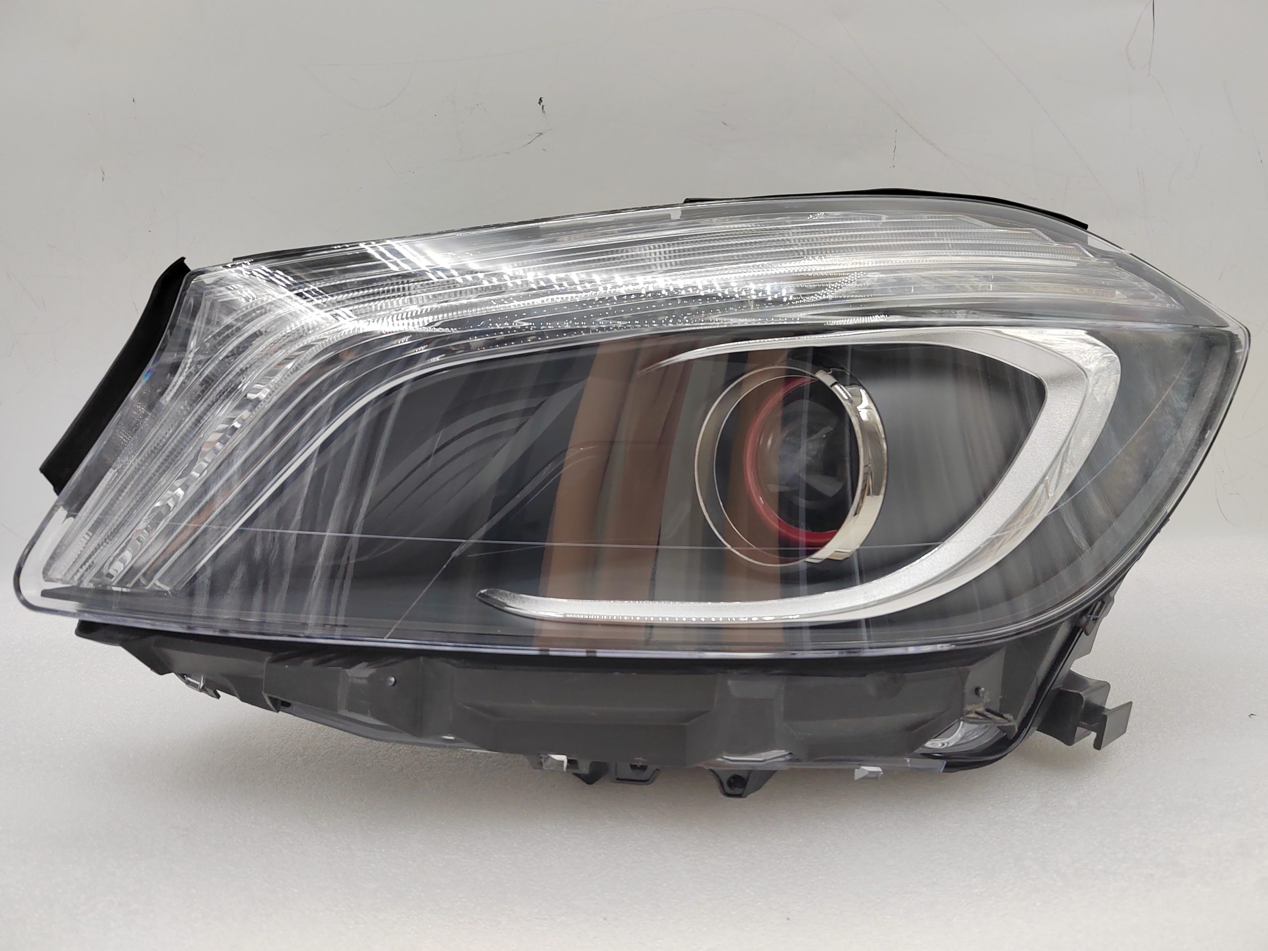MERCEDES-BENZ A-CLASS W176 2013-2015 XENON L.H.S HEADLIGHT ASSEMBLY